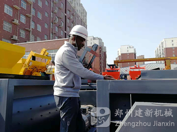 除了寶馬展，建新機(jī)械工廠更值得一看！