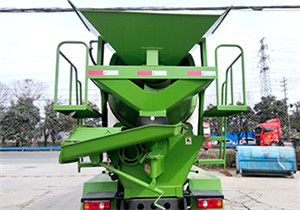 3方混凝土攪拌車(chē)(圖3) 3方混凝土攪拌車(chē)(圖3)