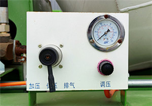 3方混凝土攪拌車(chē)(圖4) 3方混凝土攪拌車(chē)(圖4)